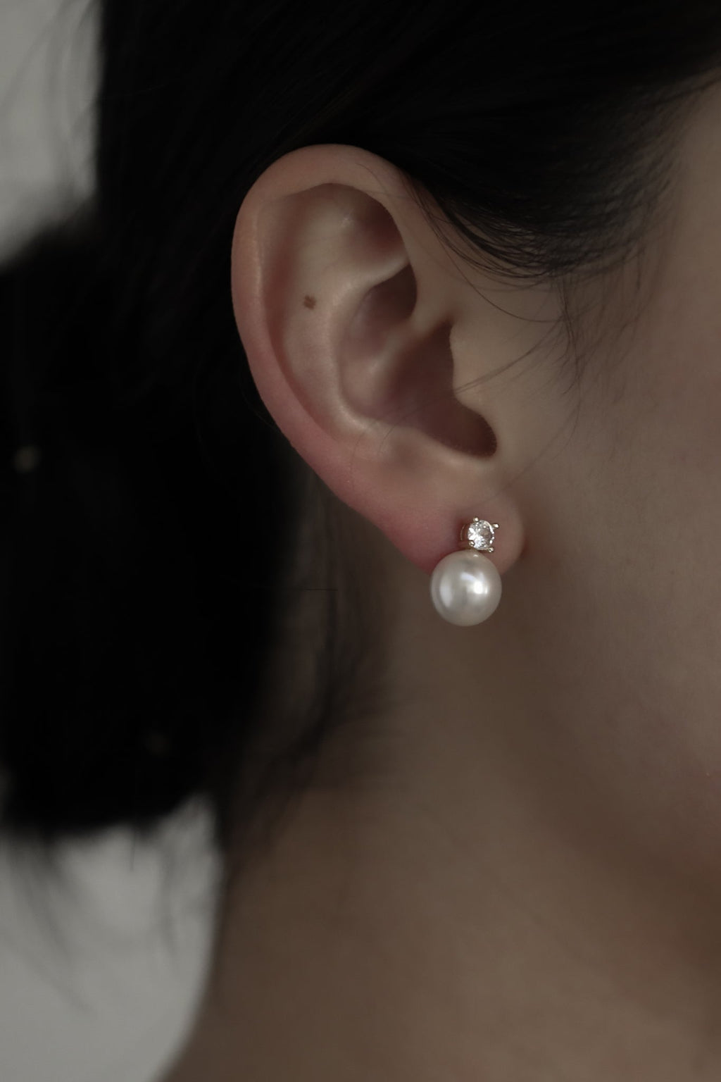 Crystal Pearl Stud Earrings